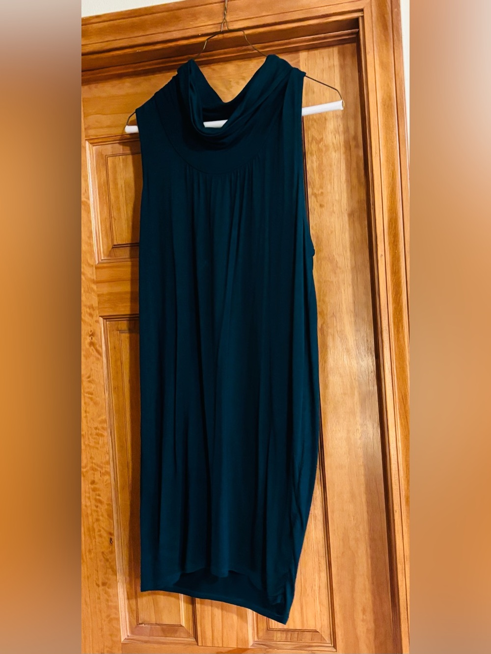 Michael stars Sleeveless Teal Maxi shirt